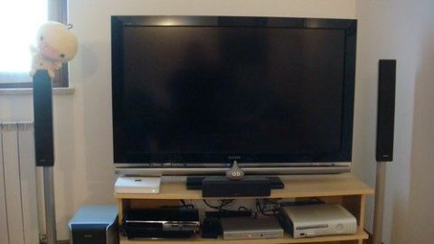 Sony Bravia 40" Full HD — ব্যবহৃত