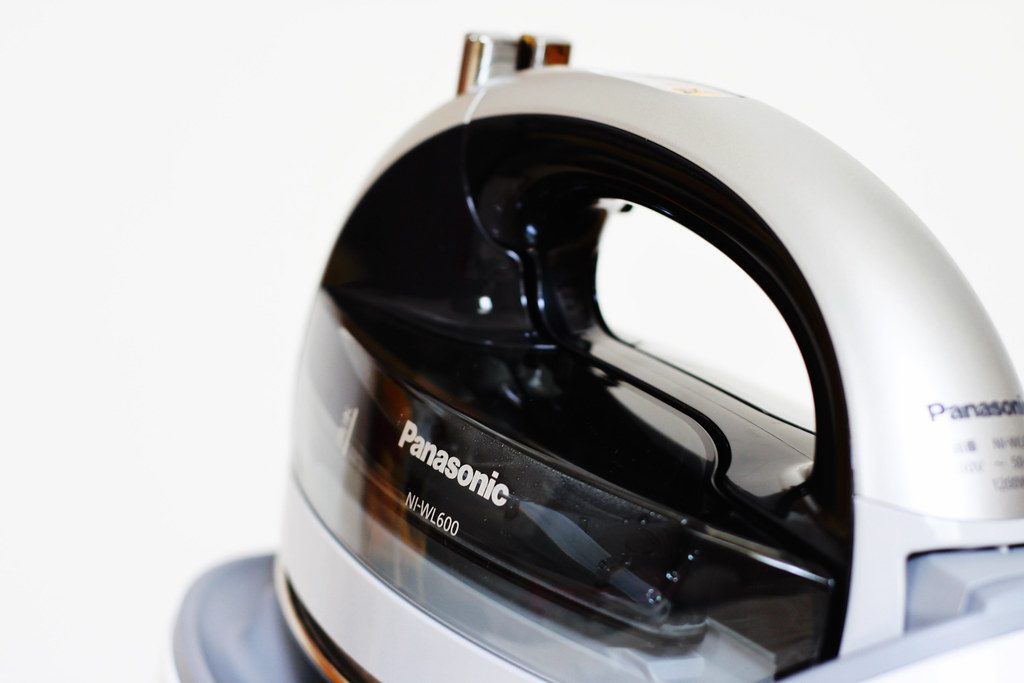 Panasonic স্টিম আয়রন