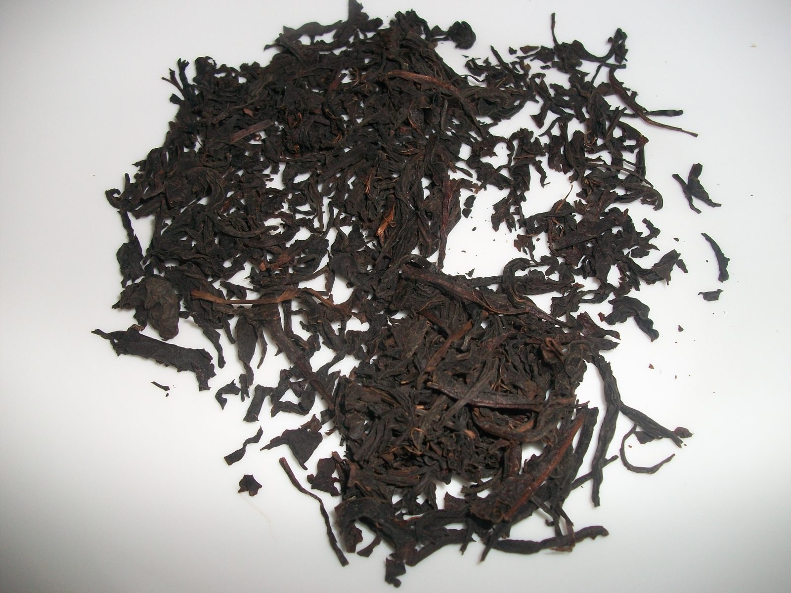 বাগানের খাঁটি চা পাতা — ৫০০ গ্রাম
